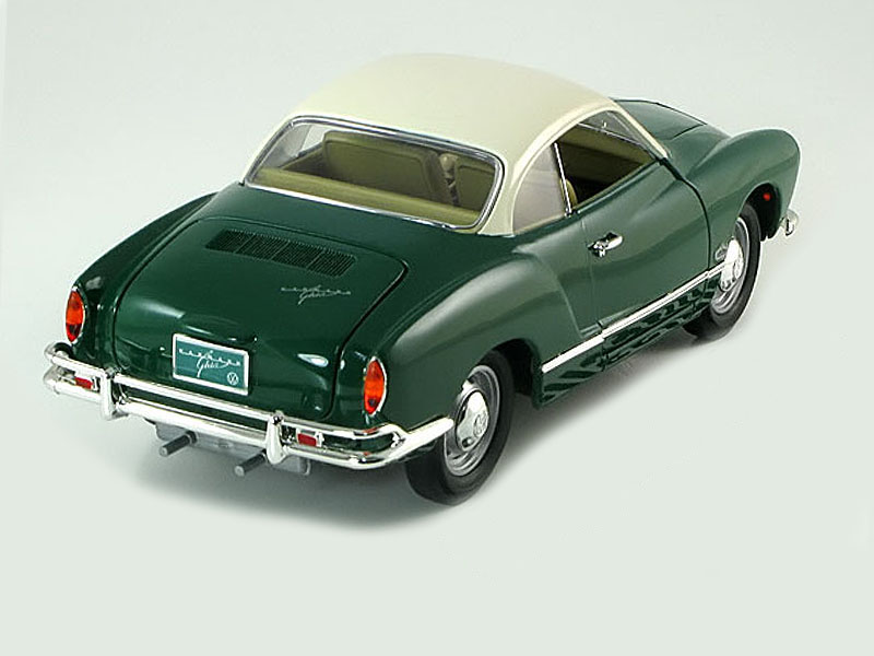 Автомобиль 1966 года - Фольксваген Karmann-Ghia, масштаб 1/18  